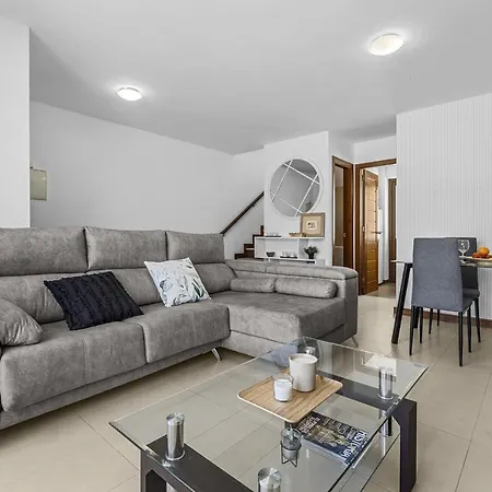 La Malvarrosa * פוארטו קאלרו