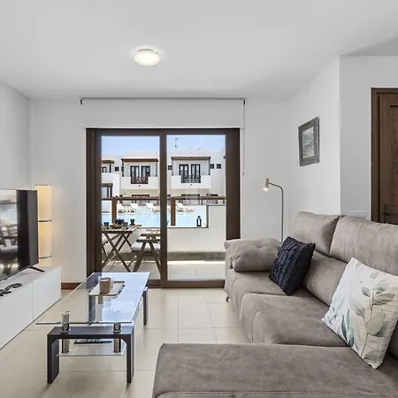 La Malvarrosa Puerto Calero