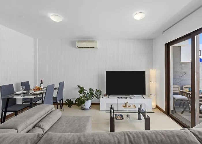 La Malvarrosa * Puerto Calero